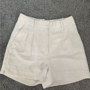 Aritzia Effortless Shorts